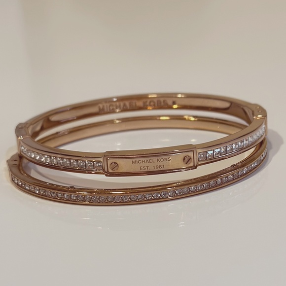 Michael Kors Bangle Bracelet - Picture 1 of 3